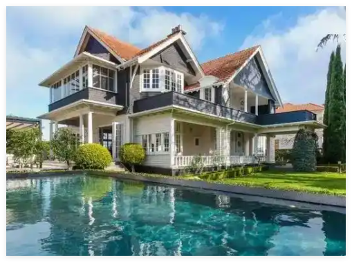 花千萬買豪宅的年輕人開始維權(quán)了 究竟是怎么回事？