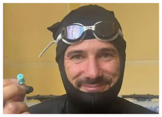 男子水下憋氣29分鐘刷新世界紀錄 究竟是怎么回事？