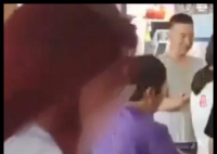 乘客在機(jī)場(chǎng)阻止插隊(duì)被扇耳光 內(nèi)幕實(shí)在讓人驚個(gè)呆