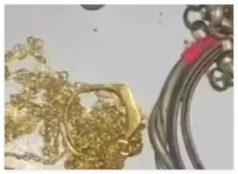 藏3萬黃金的舊電器被老伴100元賣了 內(nèi)幕實在讓人驚個呆