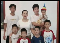 85后夫妻16年生6個兒子:想要女兒 背后真相實在讓人驚愕