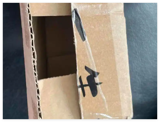 女子帶快遞紙盒買黃金 店員立即報警 內(nèi)幕曝光簡直太意外了